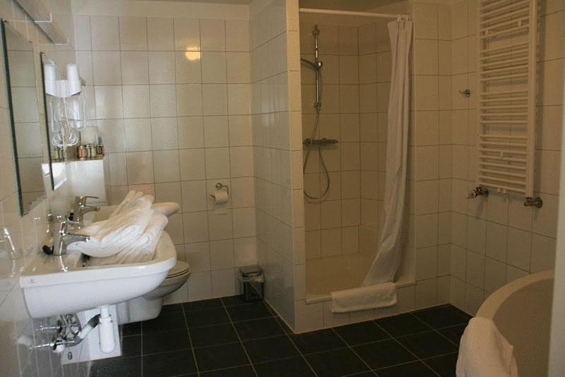 De Vier Heemskinderen IJzendijke Szoba fotó
